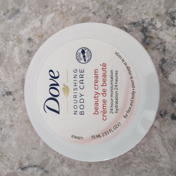 FWP New and unopened Dove Nourishing Body Care - Picture 4 of 6